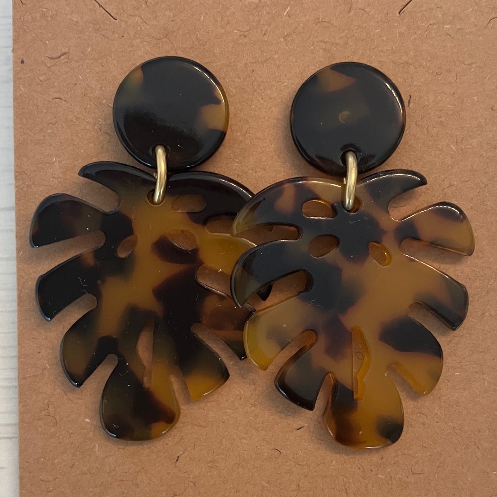 J. Crew Factory Tortoise Leaf Earrings - Picture 6 of 6